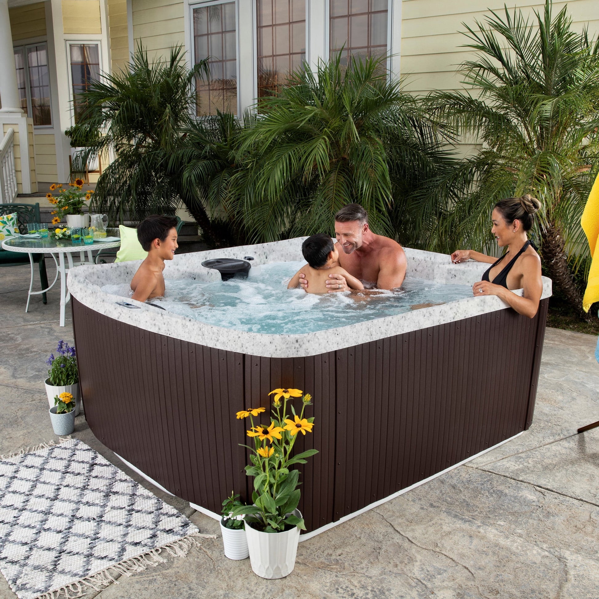 Leganza 6-Person, 230V, Hot Tub Spa W/90 Jets, Locking Tub Cover, Sea Salt/Espresso
